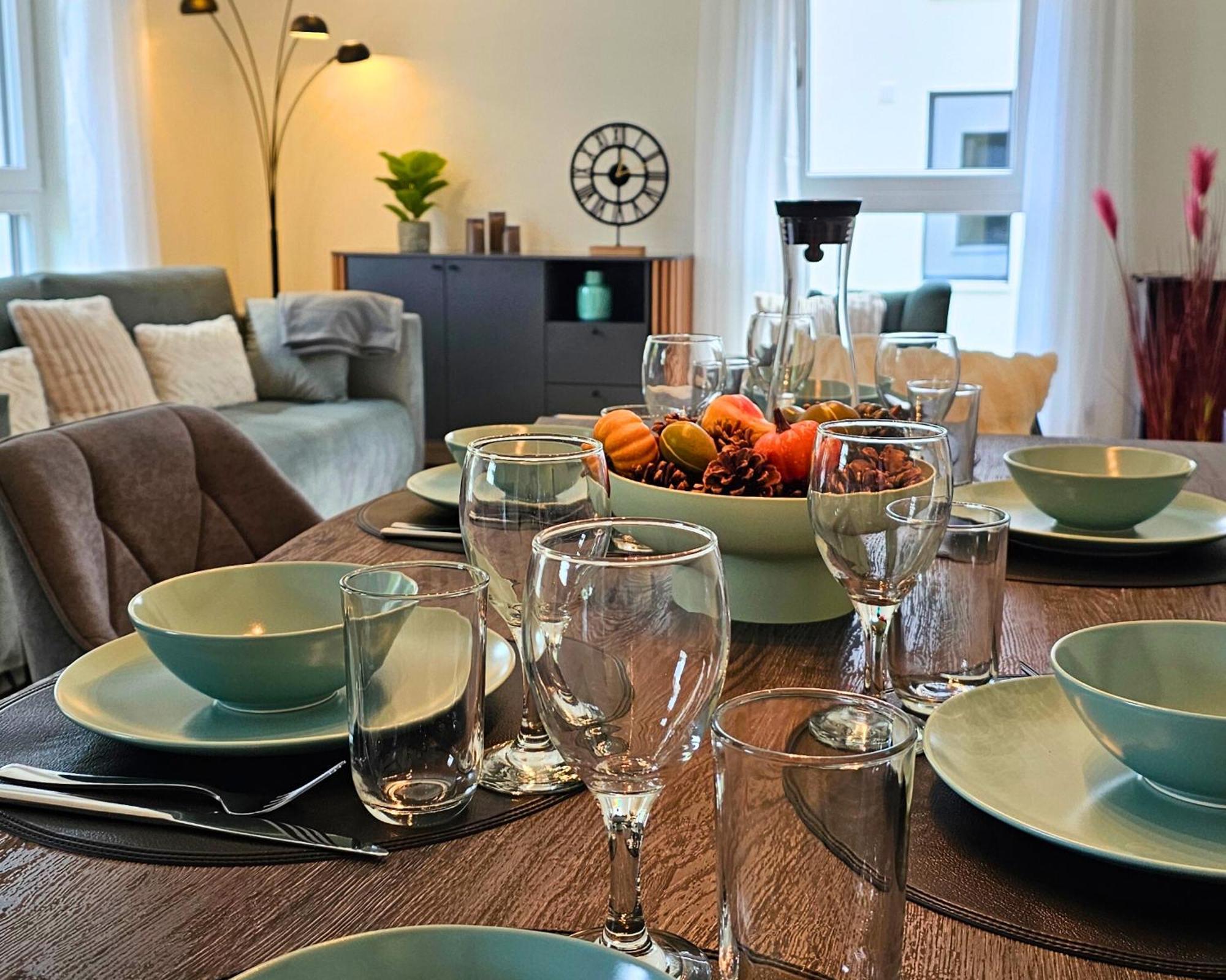 Relaxrefugium Luxus - Kueche, Arbeitsplaetze, Stellplatz & Komfort Fuer Bis 6 Gaeste Königs Wusterhausen Exteriör bild